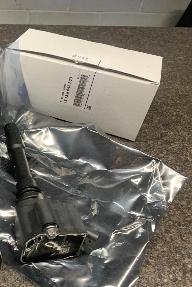 Genuine BMW ignition coil B38 B48 B58 S58 12 13 8643360 - Image 1 of 1