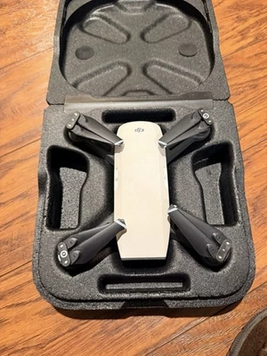 DJI Spark Camera Drone - Alpine White (CP.PT.000731) - Image 1 of 2