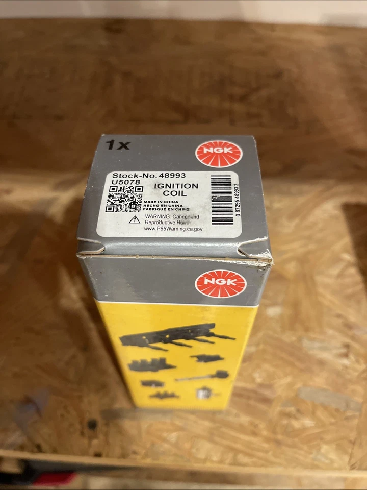 Bobina de encendido # 48993 NGK Foto 1 de 1