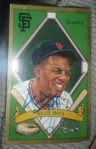 Willie Mays signed Perez Steele Masterworks postcard READ and SEE PHOTOS - Picture 1 of 3