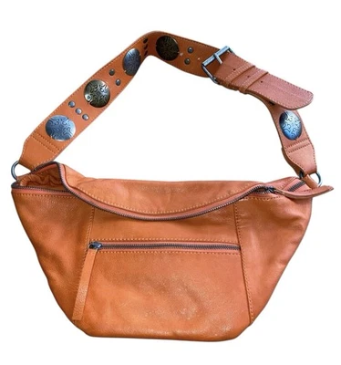 Bolso Bandolera Free People Movement Wilder Embellecido en Cuero Naranja Boho Foto 1 de 4