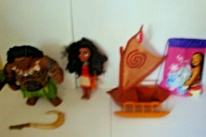 Disney Moana and Maui Figures Boat, Tote and Maui's Hook Maui Sings and Talks ! - Picture 1 of 12