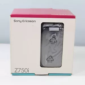 Rare Vintage Sony Ericsson Z750i Flip Phone Black In Box Complete 3G GSM 2007 - Picture 1 of 6