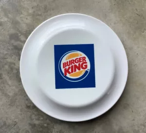 Frisbee in plastica rosso, bianco e blu con loghi Burger King, Kia e Bank - Foto 1 di 21