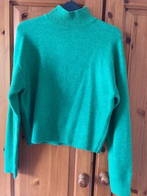 Women's green high neck jumper Primark Size 6 - Image 1 of 2