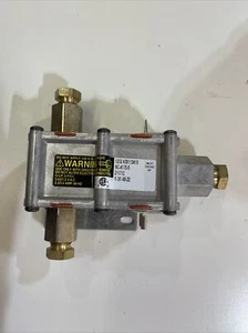 New OEM Genuine Fisher&Paykel OVEN GAS VALVE PART NUMBER 210782P (E7) - Picture 1 of 2