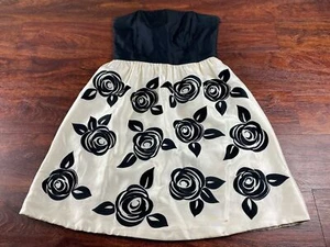 WHITE HOUSE BLACK MARKET Embroidered Flowers Blue Tube Silk Dress Girl's Size 4 - Picture 1 of 8