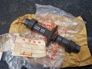 Honda VF500F VF500C Rear Cylinder Head Inlet Intake Camshaft NOS - Picture 1 of 4