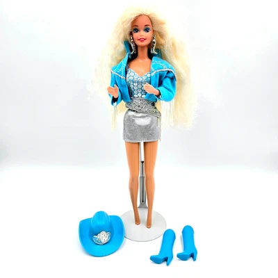 Vintage 1993 Western Stampin’ Barbie Doll Original Outfit Blue 10293 Mattel Read Foto 1 de 4
