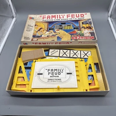 Vintage 1978 FAMILY FEUD Board Game 2nd Edition by Milton Bradley - COMPLETE - Image 1 of 4
