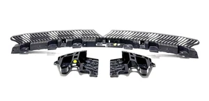 π 2018-2020 VW ATLAS β REAR CENTER BUMPER MOUNT / BRACKET 3CN807863 OEM - Picture 1 of 18