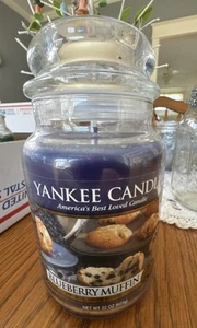 Yankee Candle Blueberry Muffin 22oz Jar New Rare Label - Picture 1 of 2
