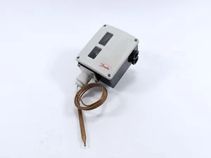 Danfoss 017-514066 RT107 Thermostat 2 Meters - Picture 1 of 10