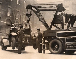 London Fire Brigade testing Breakdown Lorry Dennis N Fire Engine old Photo 1930 - Picture 1 of 4