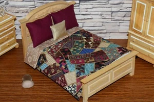 Miniature Dollhouse Bedspread Comforter  1:12 w3 Pillows Handmade Sharp Elegant - Picture 1 of 6