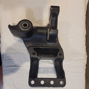 Freightliner Driver Side Front Spring Hanger A16-21197-00, MOUNT, SUPPORT - Picture 1 of 6