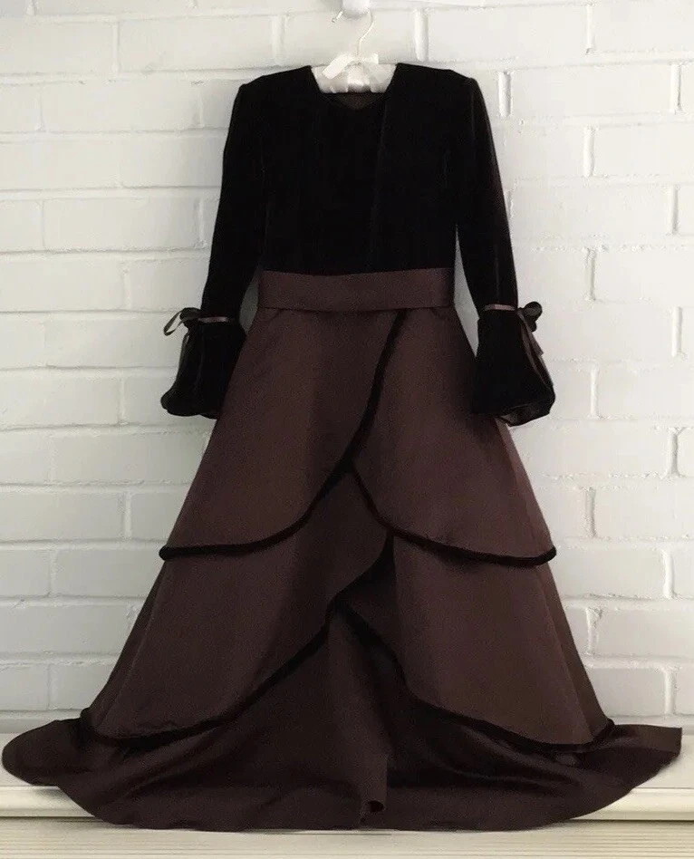 Vestido largo completo de terciopelo marrón satinado de fiesta de niña con flores talla 4T Foto 1 de 4