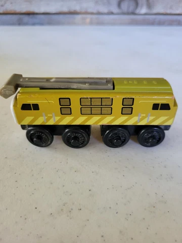 Thomas & Friends Wooden Railway Diesel 10 Mattel 2012 Cover