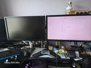 2 x NEC MULTISYNC E231W-BK MONITEUR LCD DVI/VGA PORTS D'AFFICHAGE - Photo 1/19
