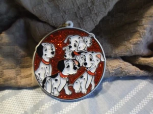 101 Dalmatiner Weihnachtsschmuck rund/ glitzernd - Bild 1 von 3