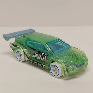 Coche de carreras de rally Hot Wheels CFM46 #6 2014 verde fundido a presión 1:64 2 3/4" - Imagen 1 de 7