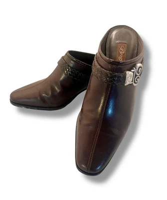 Zapatos de salón Brighton Tara de cuero marrón tejido con hebilla de tacón de cocodrilo talla 7,5 Foto 1 de 4