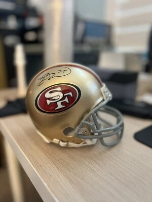 Mini casco autografiado firmado por Eric Reid certificado de autenticidad pegatina San Francisco 49ers Foto 1 de 4