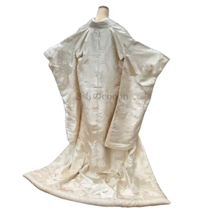 Iro-uchikake White Kimono  Japanese  Traditional Wedding  Shiromuku Peacock used - Picture 1 of 10