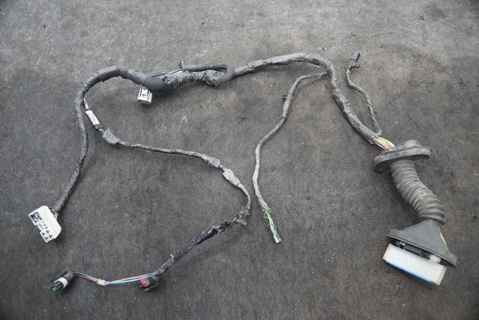 Arnés de cableado para puerta del conductor izquierdo 4865295AB Chrysler Plymouth Prowler 2002 Foto 1 de 4