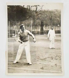 1939 ORIGINAL PHOTOGRAPH SPENCER TRACY PLAYING TENNIS / PARIS FRANCE - Picture 1 of 5