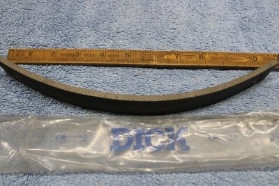 10 1/2" Curved hand file 30mm wide. Working radius calculated at 223mm new - Image 1 of 3