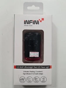 Fanale posteriore a LED rosso ultra luminoso INFINI 0,5 Watt, a batteria. - Foto 1 di 4