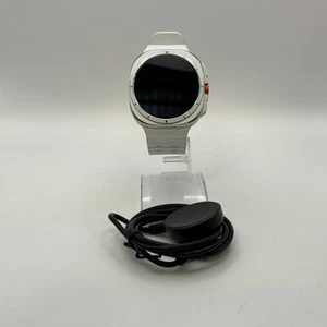 Samsung Galaxy Watch Ultra 47mm biały tytan z białym granatowym (LTE) - bardzo dobry - Zdjęcie 1 z 5