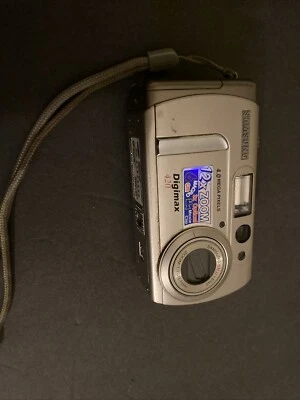Samsung Digimax 240 Digital Camera 4.0 Mega Pixels Silver with cables box AA - Image 1 of 4