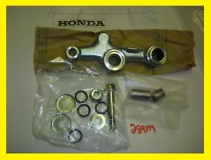 *OEM ARM SET RIGHT FRONT SUSPENSION ALL_USA C70 'S ALL PASSPORTS C70M (289M) - Picture 1 of 1