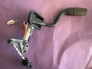 2010 GMC SIERRA 1500 STEERING WHEEL COLUMN GEAR SHIFTER LEVER ASSEMBLY OEM - Picture 1 of 5