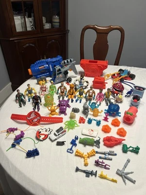 VTG 80s Ghostbuster Lot Action Figures Firehouse Red Ghost Trap Slimers Toys - Image 1 of 4