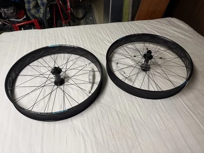 Sun Ringle Mulefut 80 27,5 дюйма Колесная пара для Толстого Велосипеда 15x150, ободные полоски 12x197 НОВЫЕ - Изображение 1 из 4