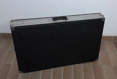 Mobile Kofferliege Massageliege Behandlungsliege Liege aus Praxisauflösung - Bild 1 von 4