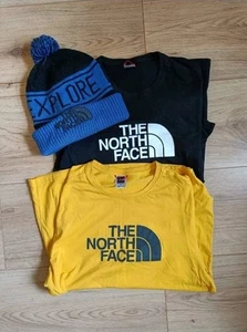 2 The North Face T Shirts Size Large & North Face Bobble Hat Casual Terraces - Picture 1 of 2