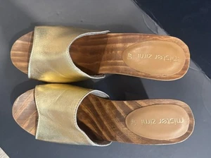 Mister Zimi Shoes Donna Clogs~ Size 40~ Gold~ Rare!! Gorgeous Shoe. Sold OUT. - Picture 1 of 4