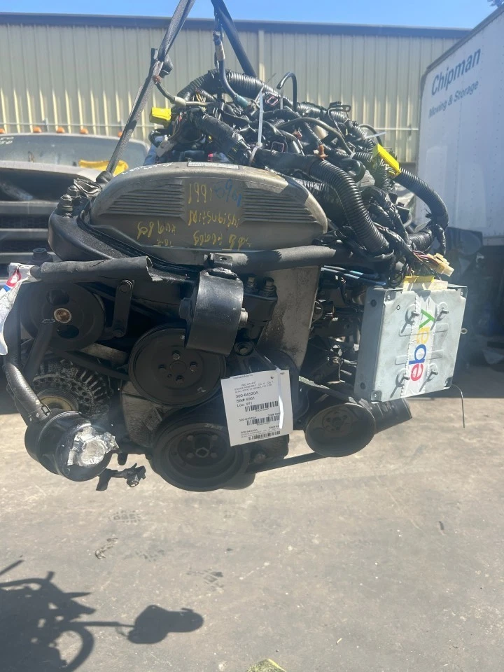 1992 三菱 GALANT 2.0L 二手发动机 STK # 6961 — 第 1/4 张图片