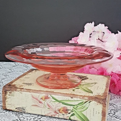 Fostoria Fairfax Rose Pink Depression Glass Small Console Bowl - Line 2375 - Image 1 of 4