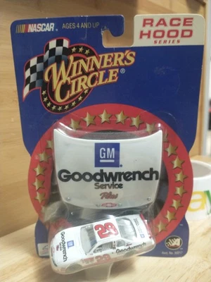 Winners Circle 1/64 NASCAR diecast #29 GM Goodwrench Plus Kevin Harvick 2002 NIP - Image 1 of 4