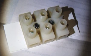 3-WAY 30A NYLON TERMINAL BLOCK (PACK OF 2) - Picture 1 of 1