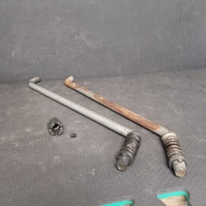 Vintage Schwinn Kickstands with 1 Cam and Pin - Picture 1 of 10