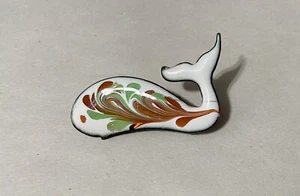 Enamel on Copper SMALL WHALE SHAPE Pin Brooch INGA-ORANGE/GREEN/WHITE COLORS - Picture 1 of 2