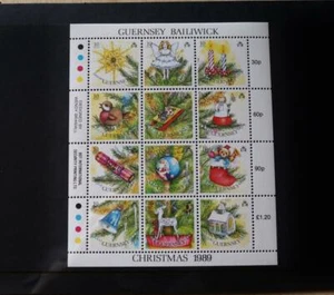 Guernsey Briefmarken: "Weihnachten - Deko" - Präsentationspaket 1989 - Bild 1 von 3