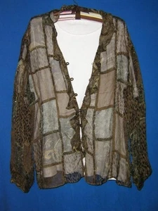 Chico's Animal Print Sheer 100% Silk Chiffon Blouse Top Size 2 - Picture 1 of 2