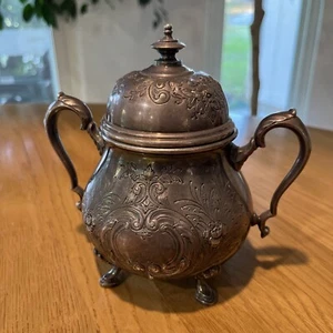 International Silver Co Georgian Court Silver Soldered Chased Sugar Holder - Picture 1 of 6